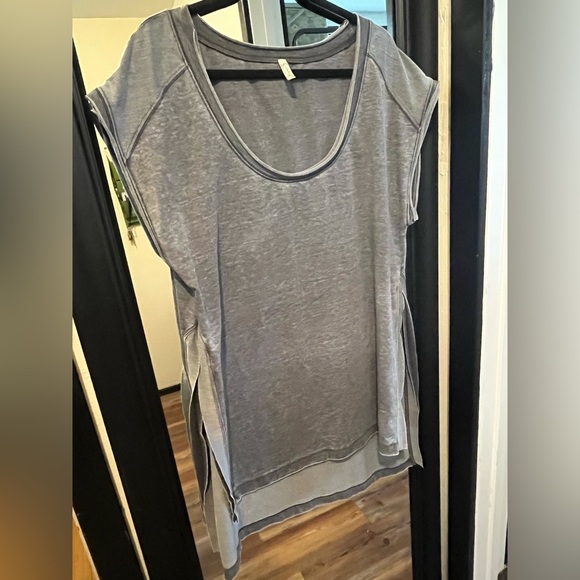 Intimately Free People side split tee - Picture 9 of 11